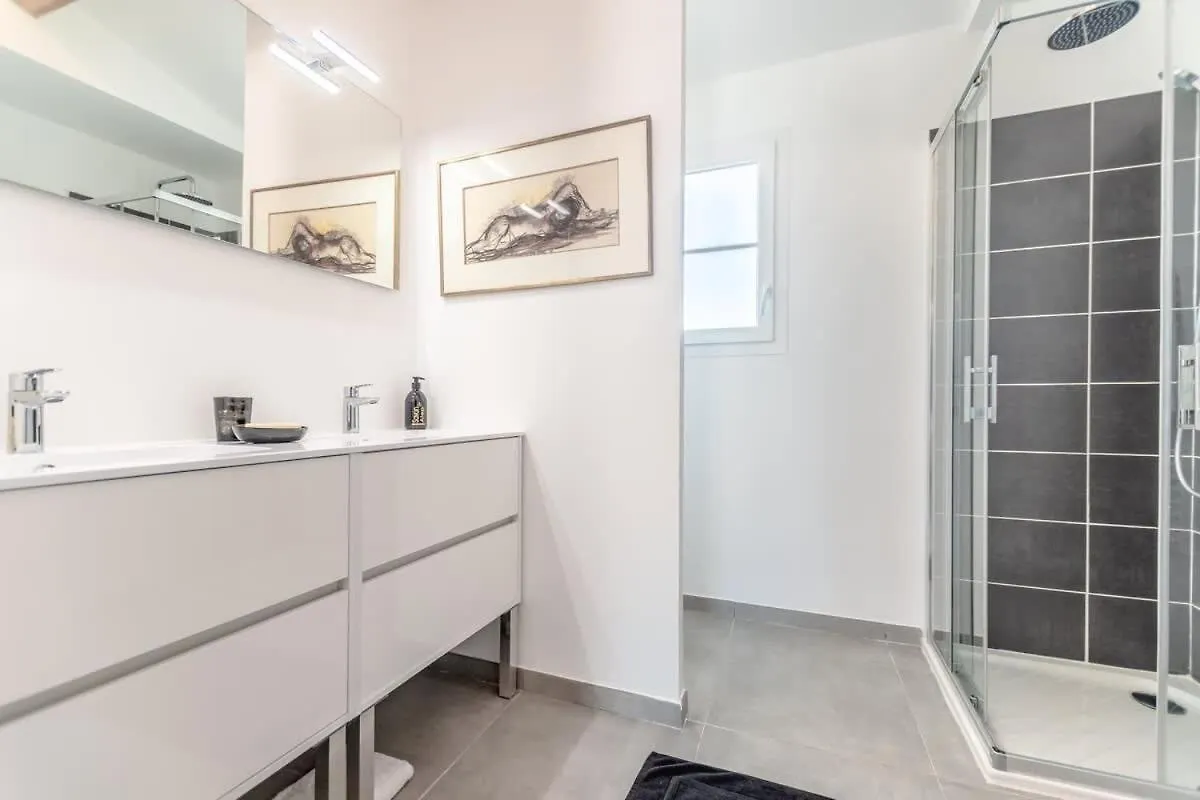 Modern Villa With Swimming Pool Grimaud 0*,  France