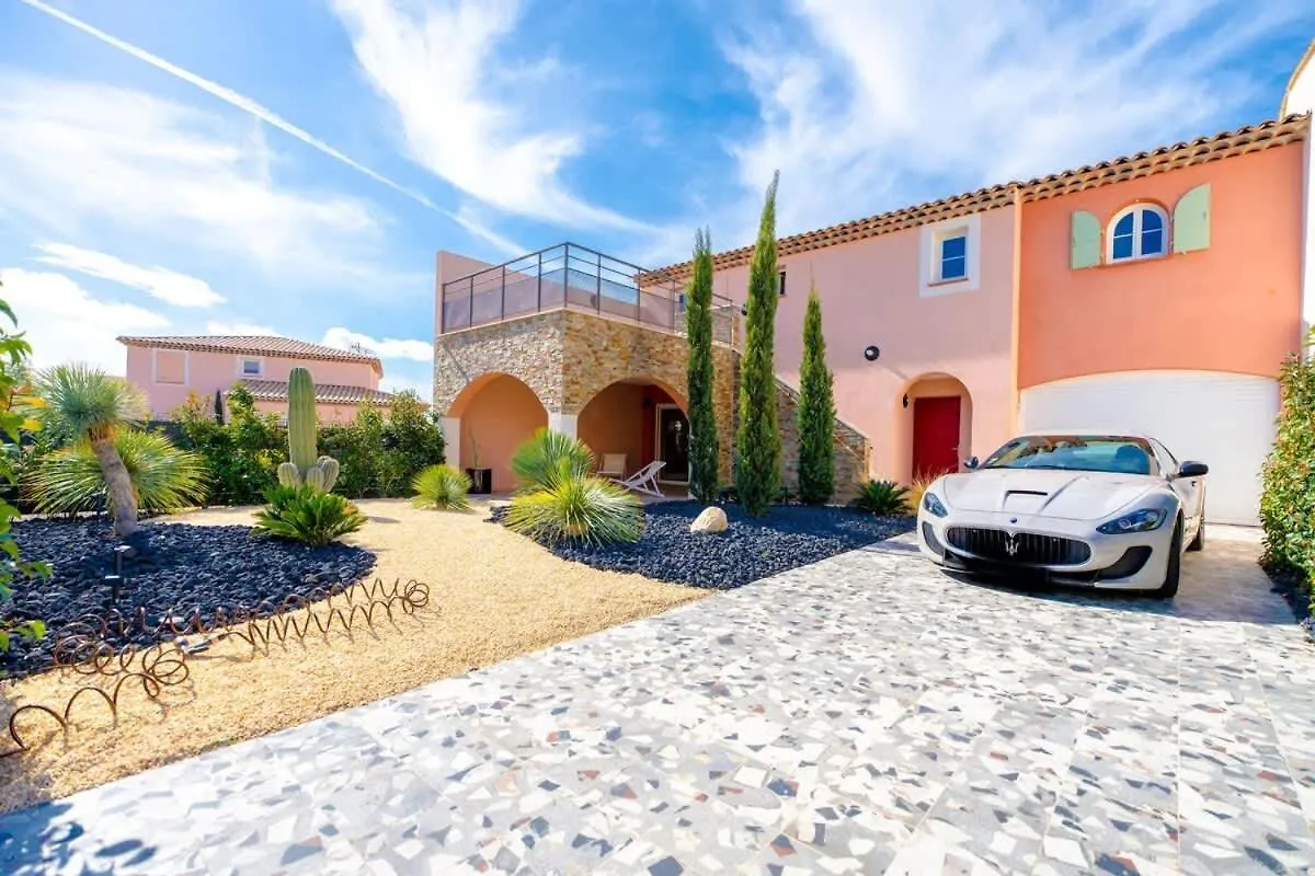Modern Villa With Swimming Pool Grimaud 0*,  France