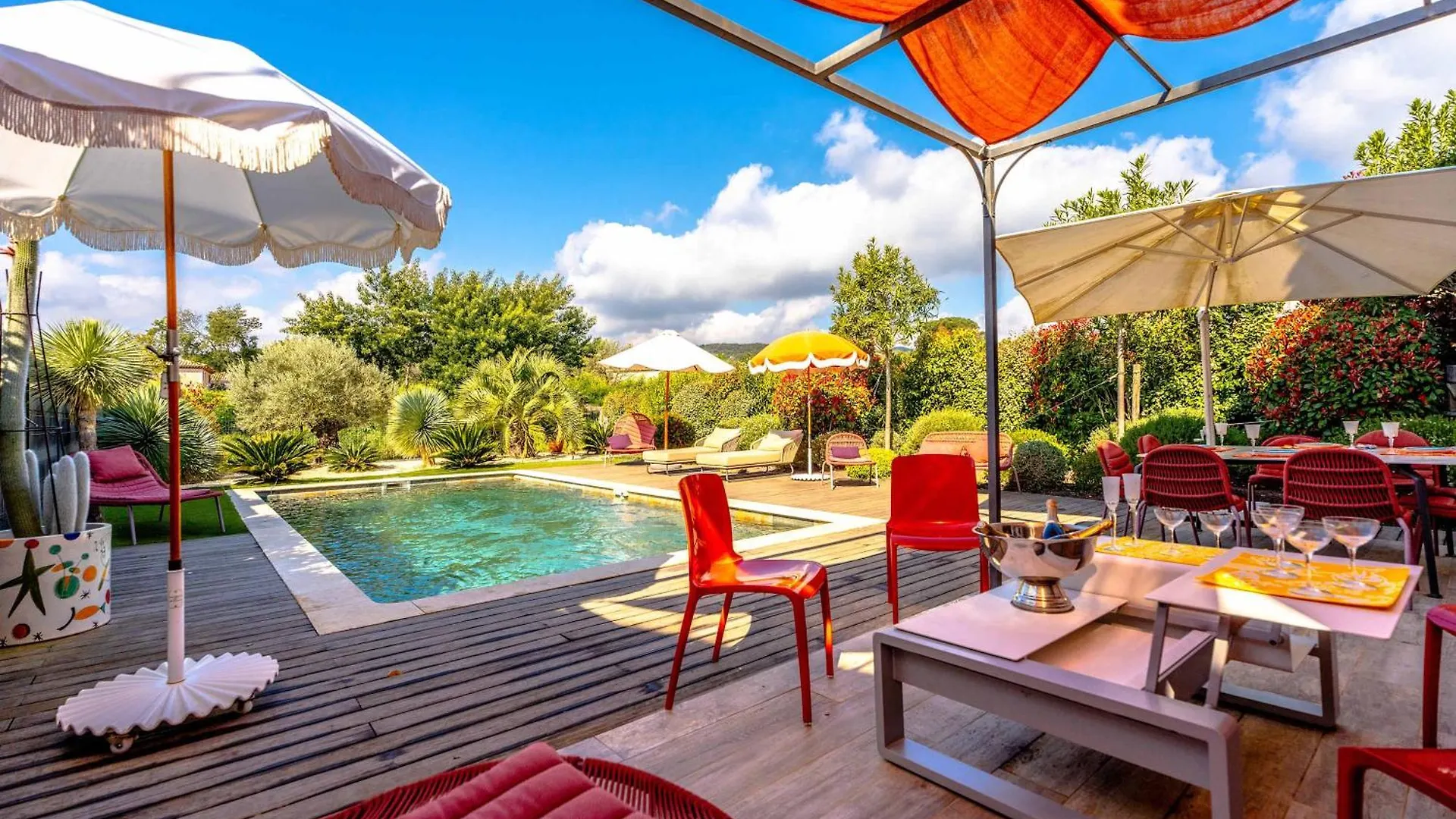 Modern Villa With Swimming Pool Grimaud location
