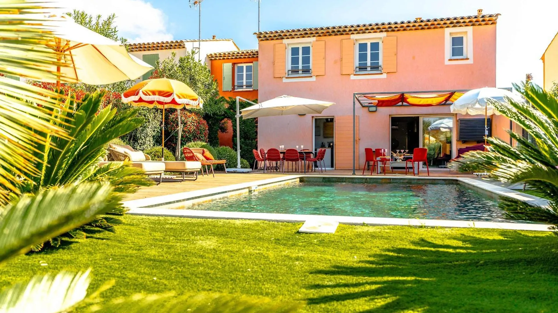 Modern Villa With Swimming Pool Grimaud France
